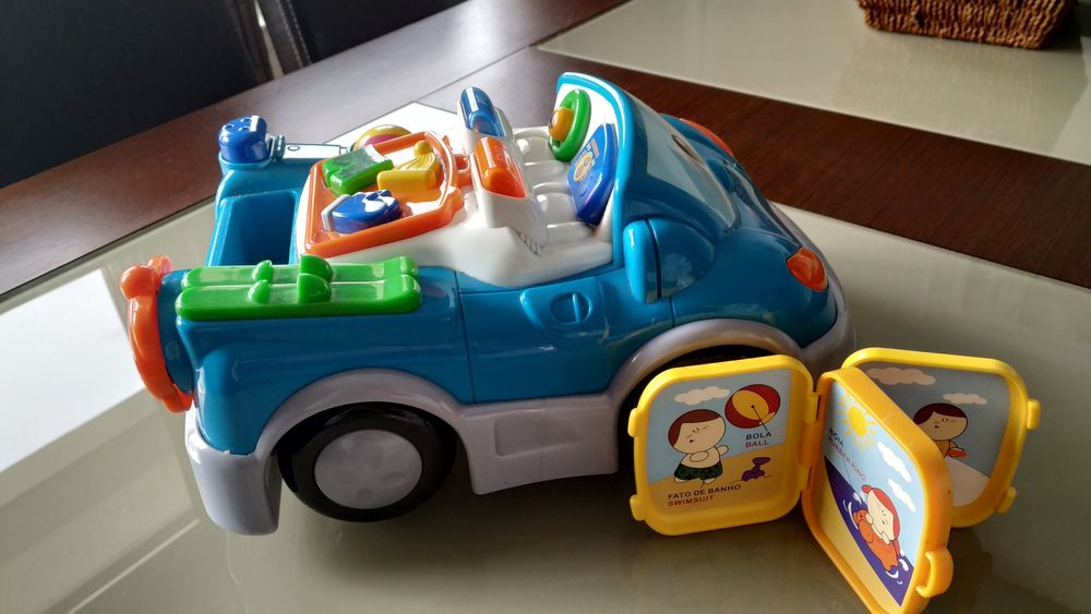 Carrinho didático Chicco (aprendizagem palavras português/inglês)