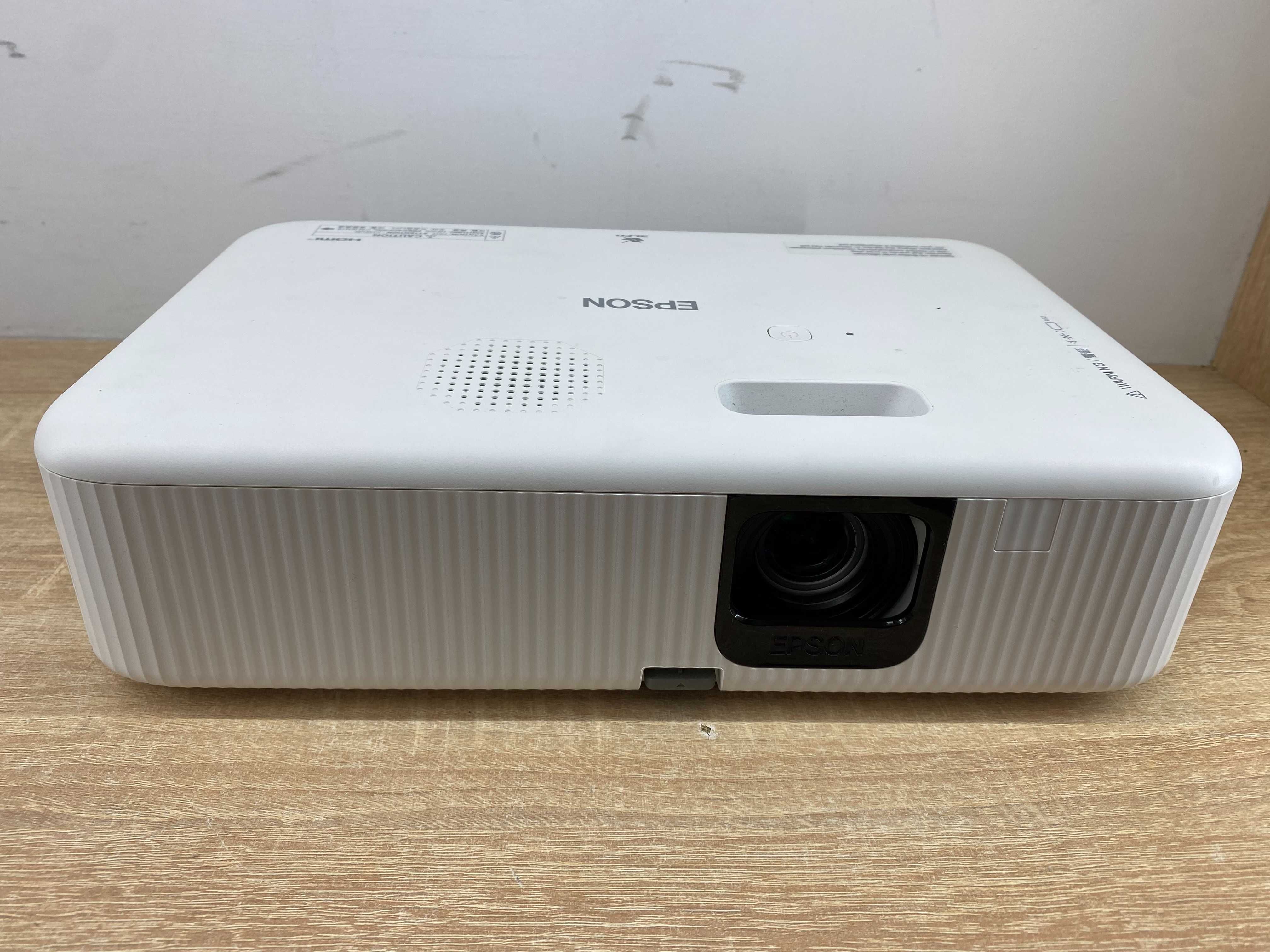 Projektor LCD Epson CO-FH02