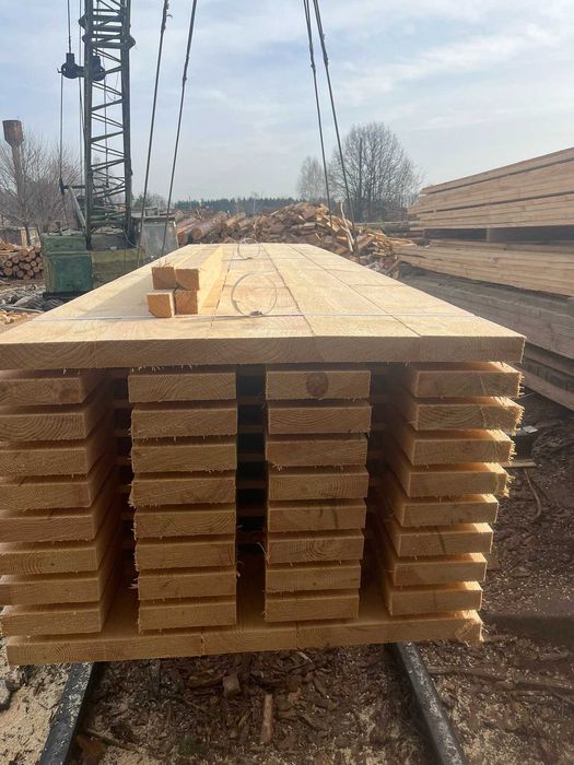 Дошка обрізна для стін і підлоги – надійна деревина