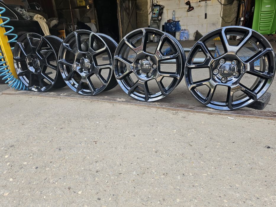 Felgi Aluminiowe Nowe-Demo-Jeep R17 5x110 ET40-7J +Czujniki Ciśnienia