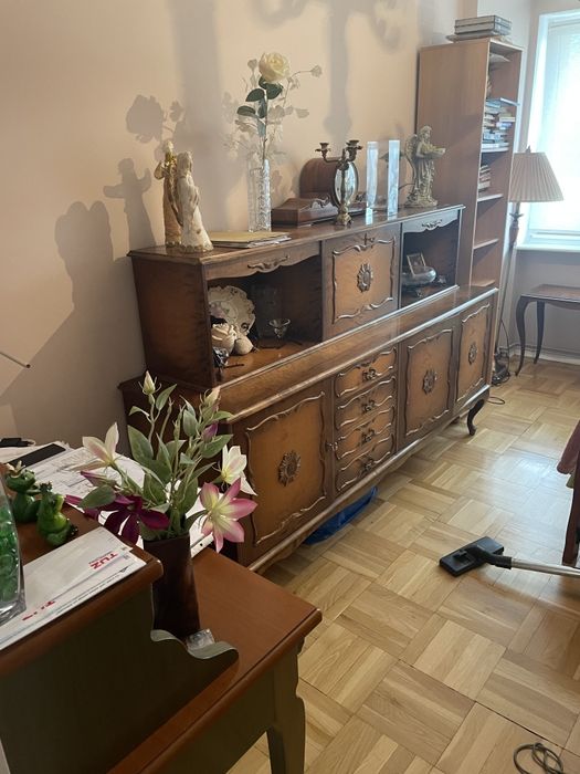 Komoda z nadstawka i witryna. Swarzędz