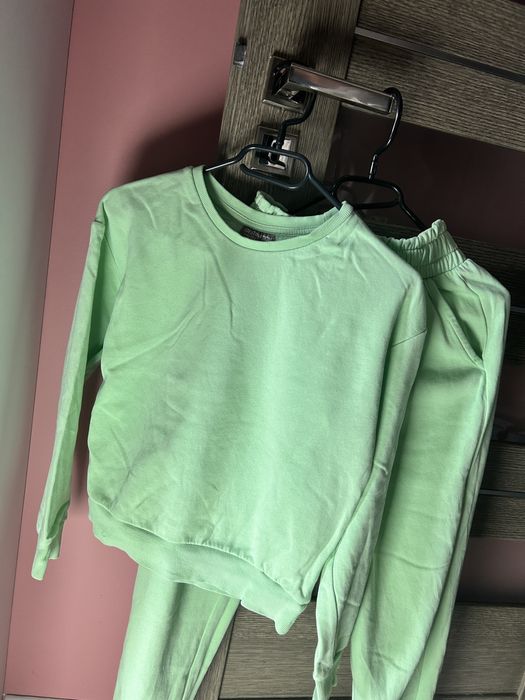 Komplet dresów 146/152 pepco