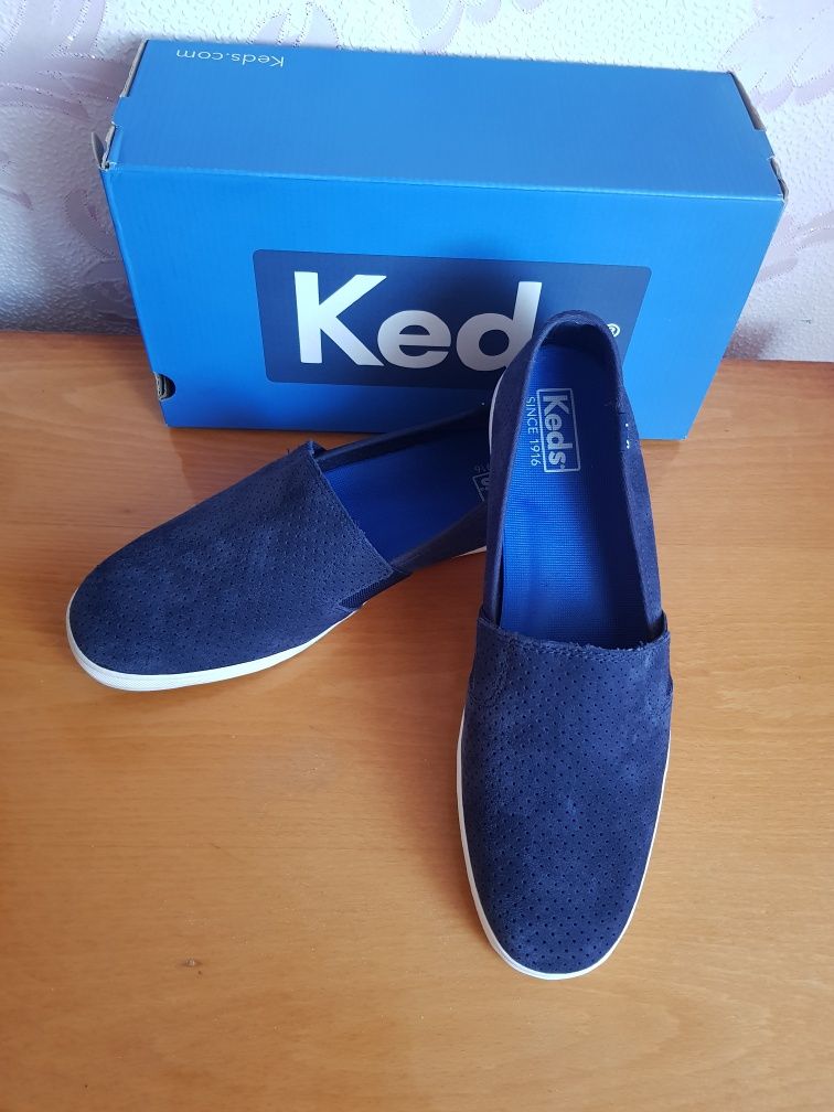 Кеди  фірми Keds