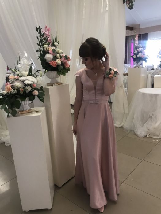 Плаття для дружок