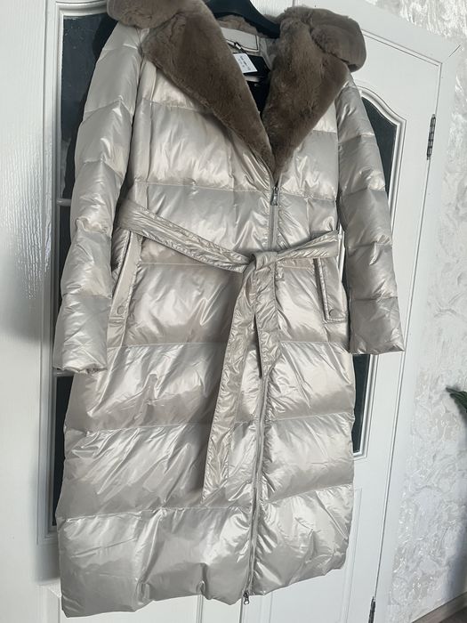 Пуховик Vivilona. Натуральне хутро і пух 48 р