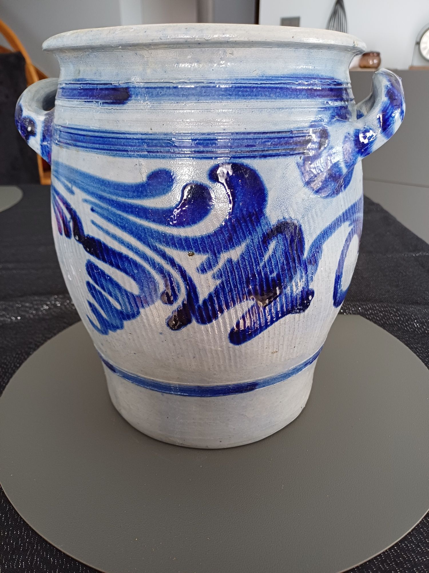 Śliczna doniczka osłonka ceramiczna
