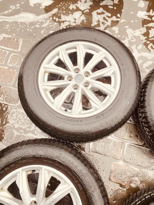 Kola audi alufelgi z oponami 235/65r17 zimowe continental