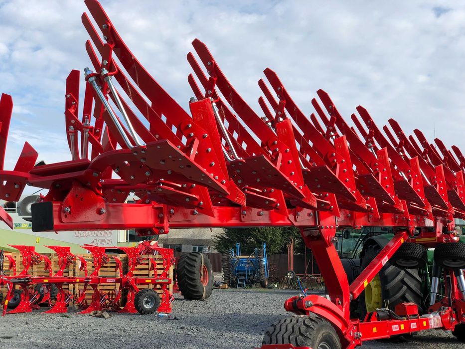 Плуг оборотний Unlu Clasa 8+1 ON LAND (2024)