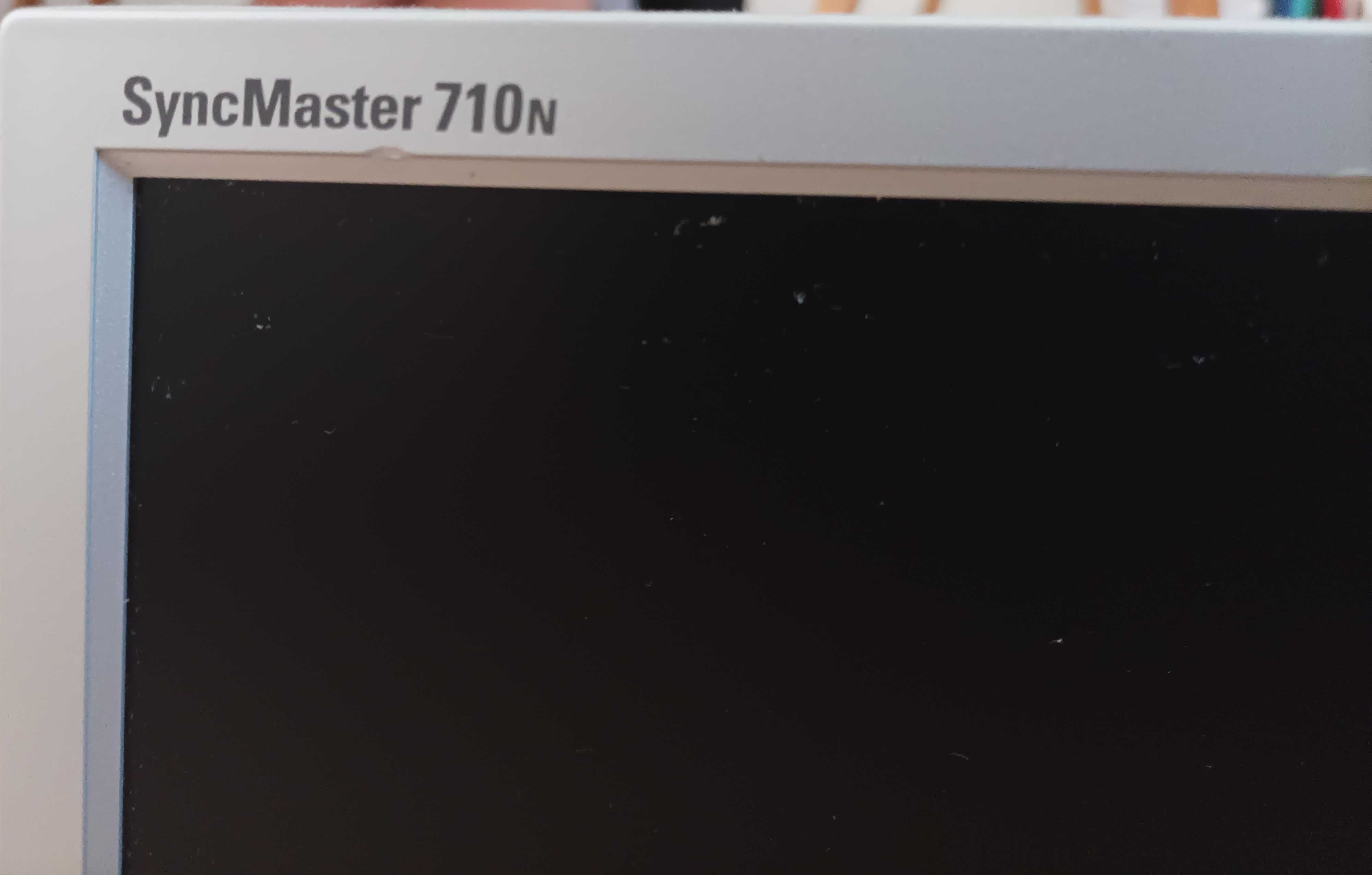 Monitor Samsung em bom estado