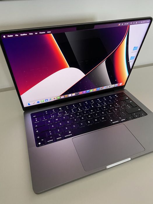 Apple MacBook Pro 14 16GB/512GB M1 Pro CPU 8-core GPU 14-core/Cinzento