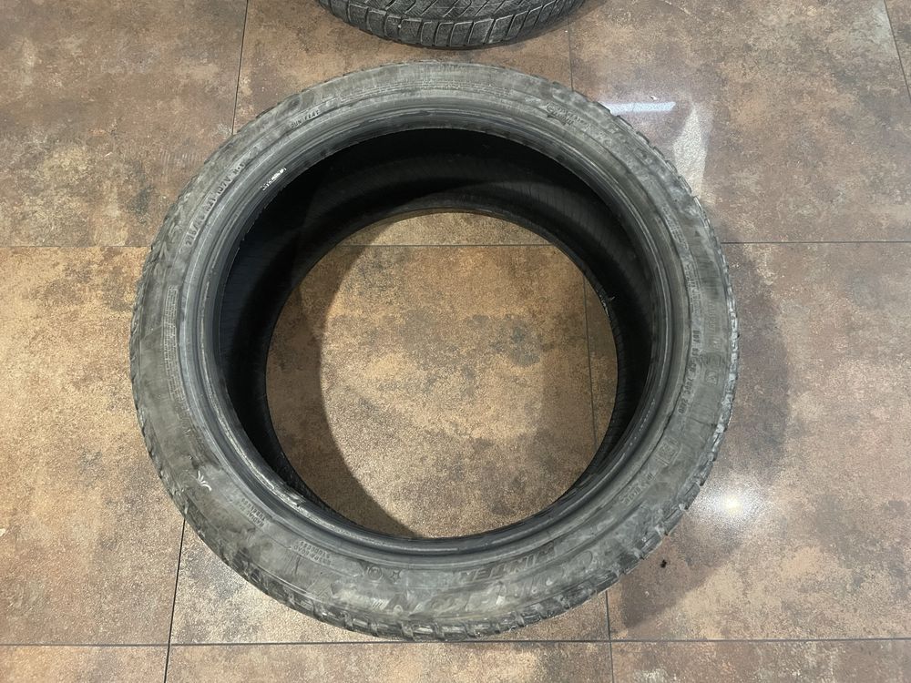 275/40/R21 pirelli scorpion winter run flat para