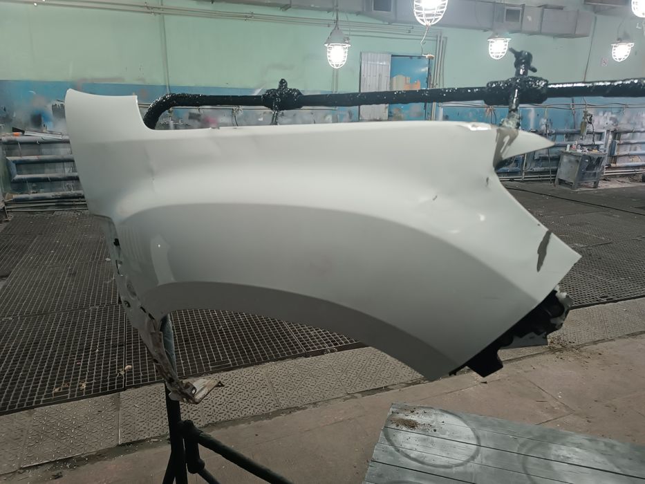 Рено  дастер 2 праве крило