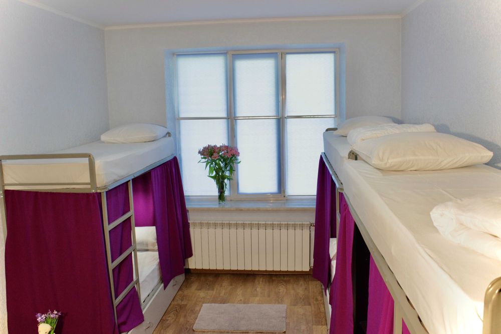 Хостел Київ / Поселення спортсменів та робітників біля метро!-2-555.biz.ua