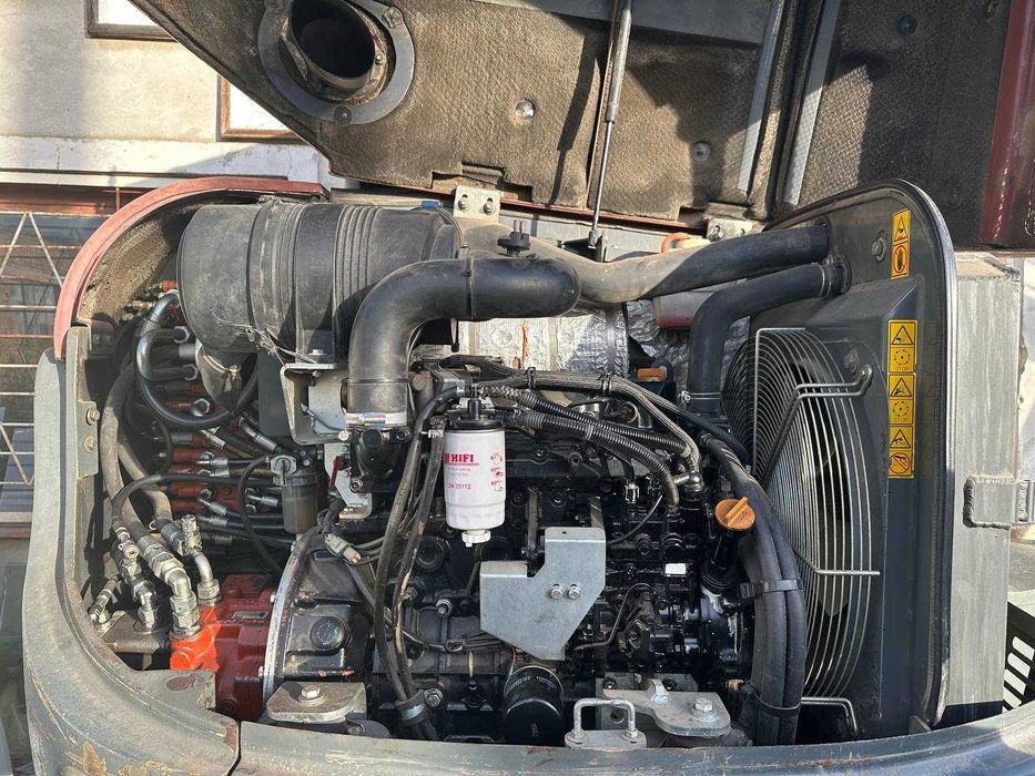 Продам  колісний екскаватора NEUSON 6503