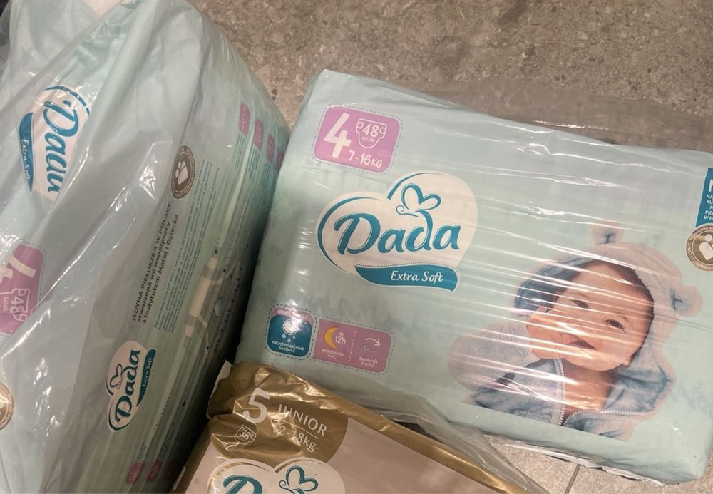 Pieluchy Dada 4 Extra Soft - 4 opakowania