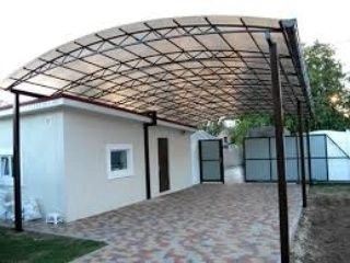 Навес из профнастила, поликарбоната и др.