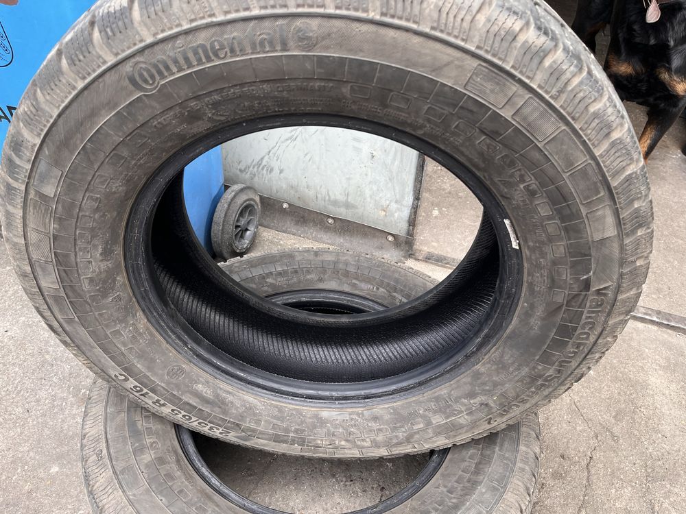 Opony 235/65r16c wielosezonowe