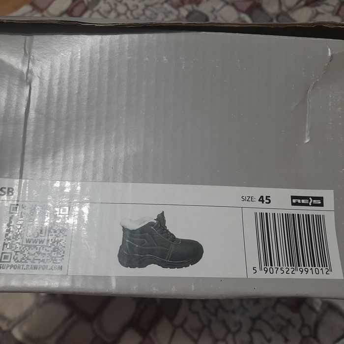 Рабочие ботинки новые