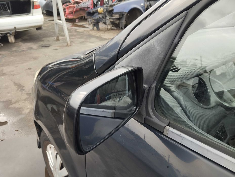 Daihatsu YRV 1.3i 5D 2002r.Lusterko zewnętrzne lewe.