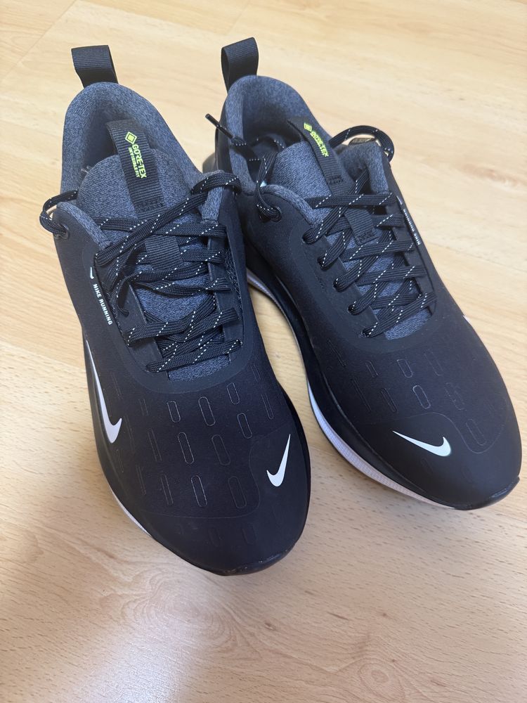 Кросівки чоловічі  NIKE reactxInfinity Run4 GORE-TEX HQ0265-001