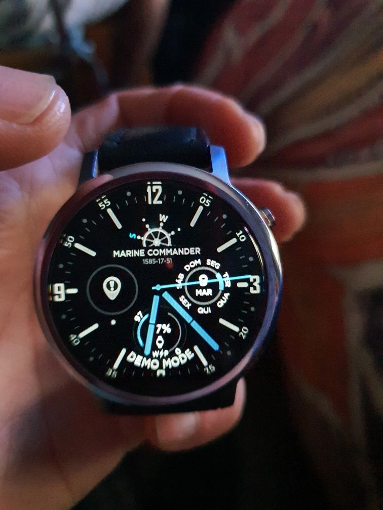 Smartwatch Motorola Moto 360 2G 46 mm novo na cx