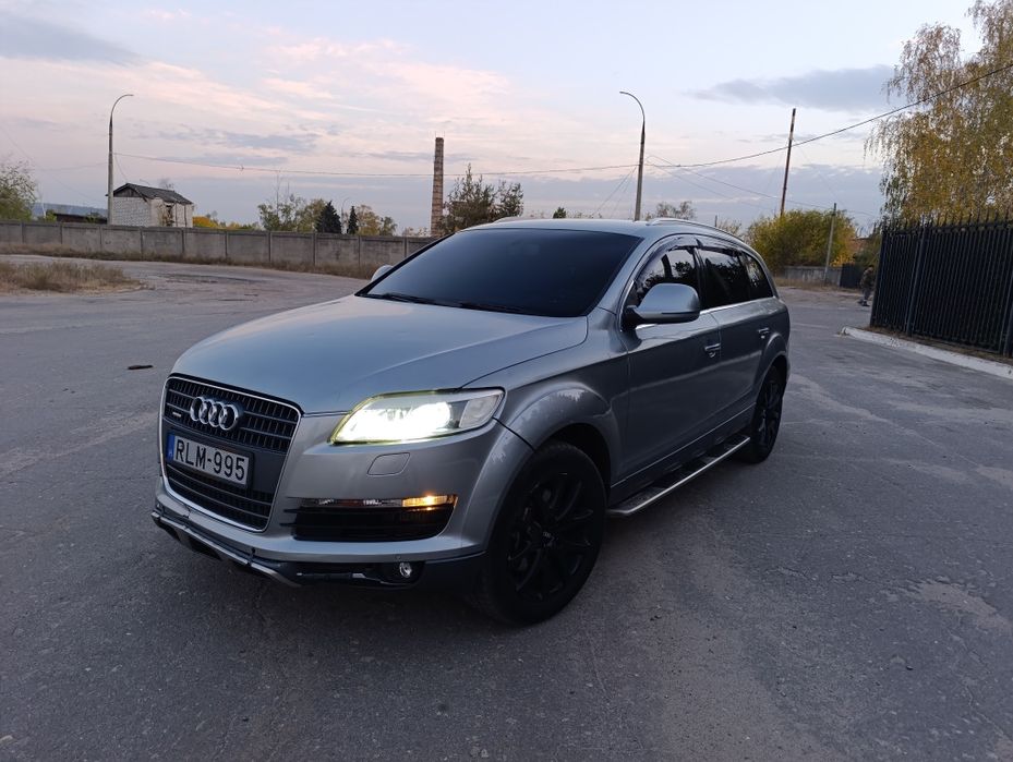 Продам Ауди Q7 diesel 3.0
