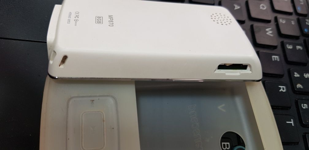 Плеер Transcend MP870 "8Gb"