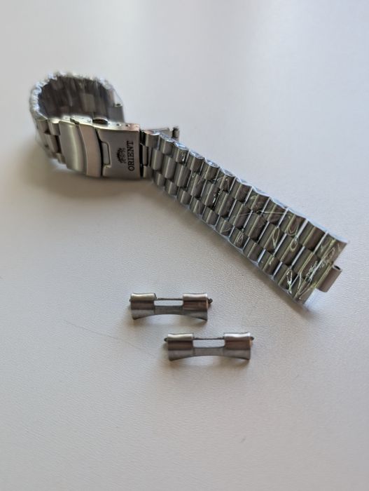 Стальний браслет Orient