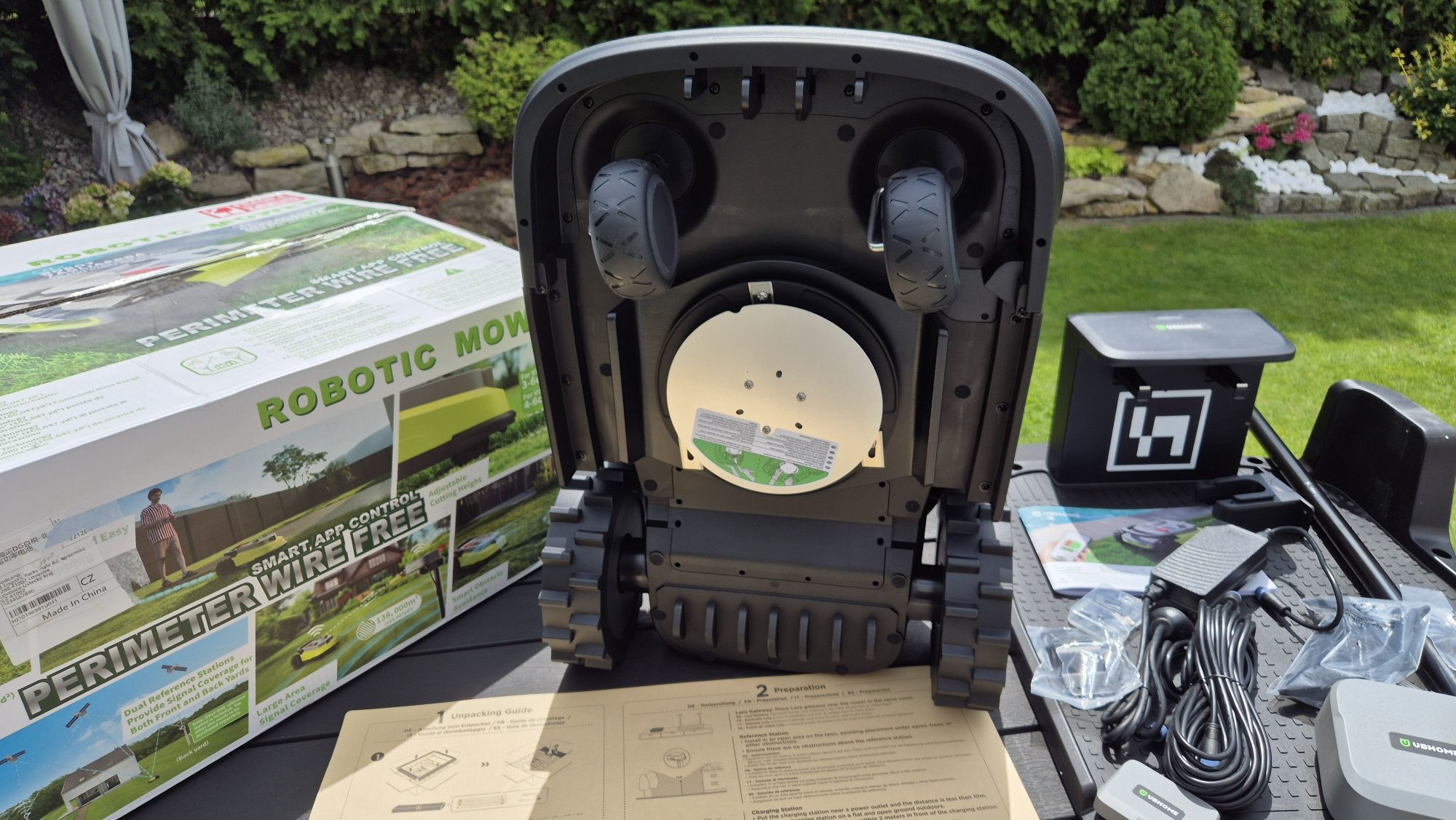 Bezprzewodowy robot koszący bez lin, automatyczny z GPS z RTK i APP +
