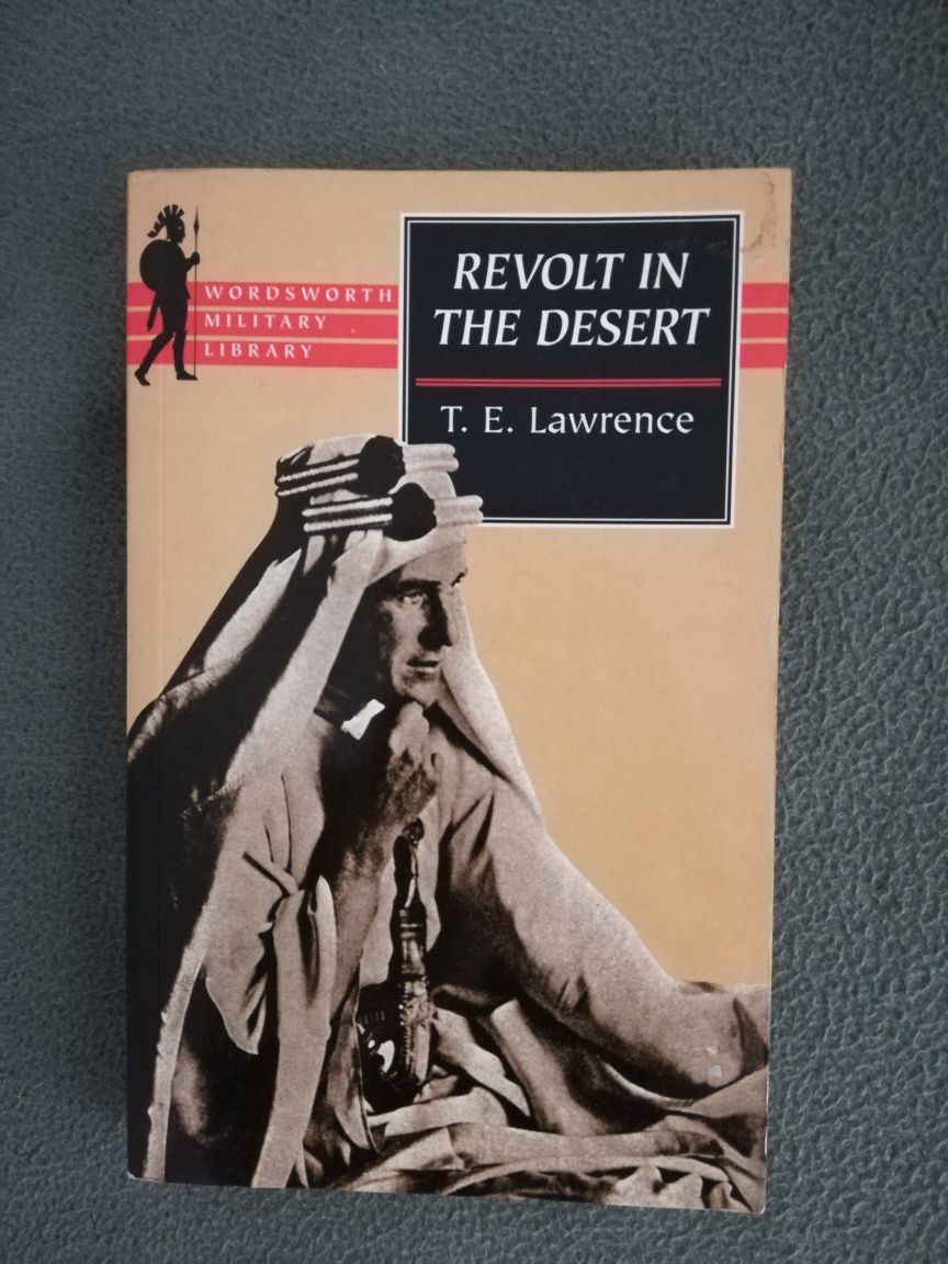 Livro "Revolt in the Desert", T. E. Lawrence (portes grátis)