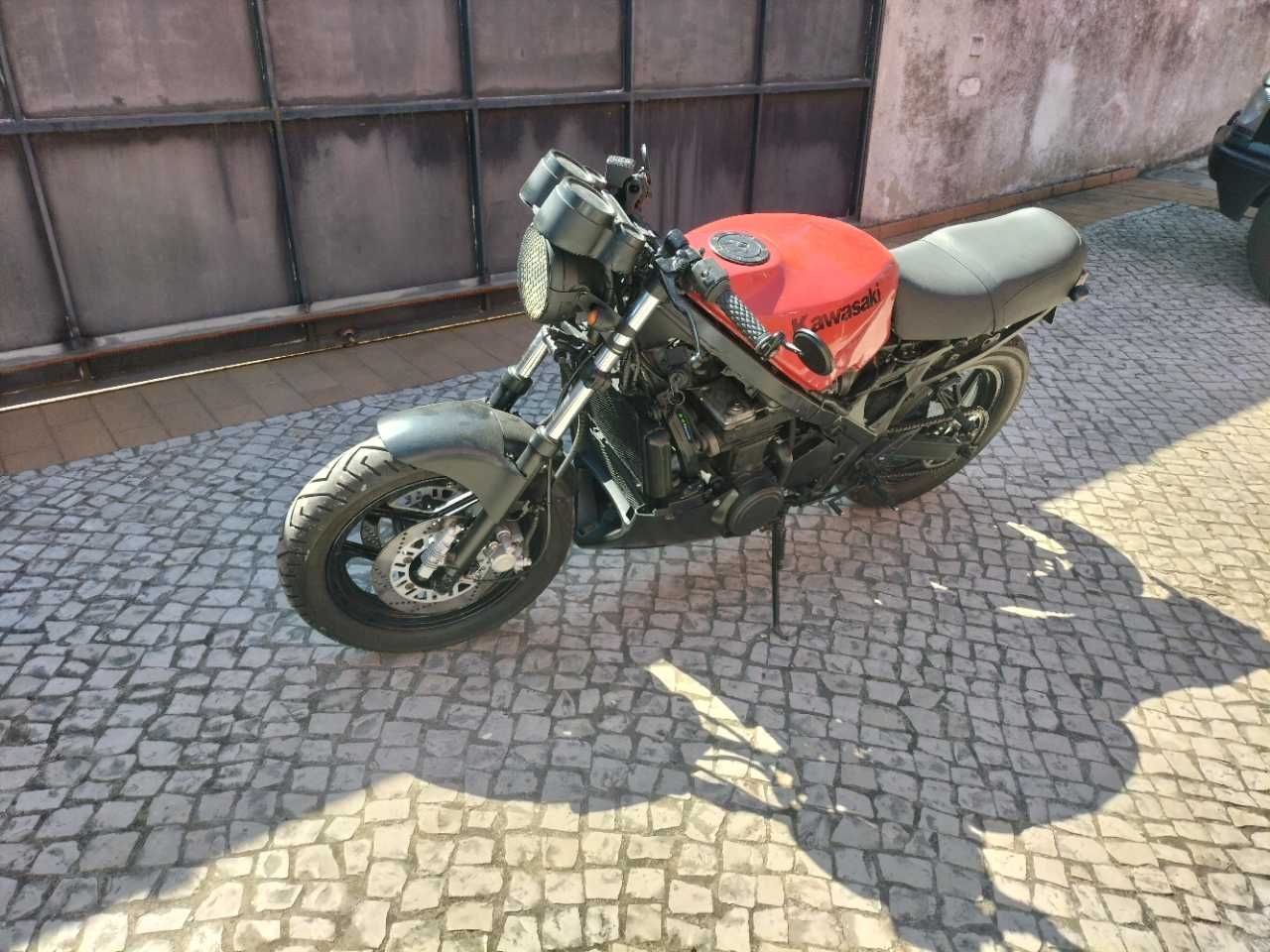 Kawasaki Ninja - Café Racer