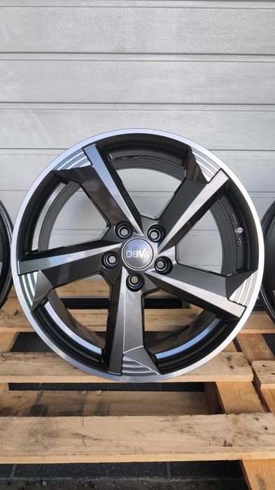 Felgi aluminiowe Audi Vw Skoda Mercedes Seat 18" 5x112 Et30 (OL633F)