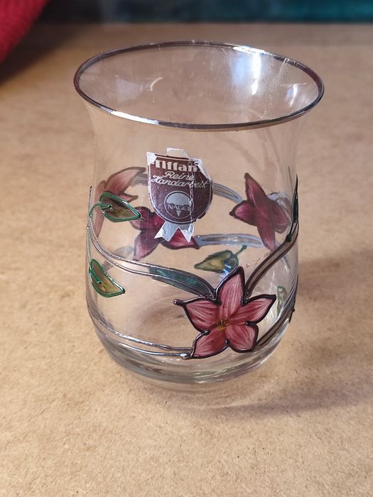 Szklanka ręcznie malowana Tiffany Nagel