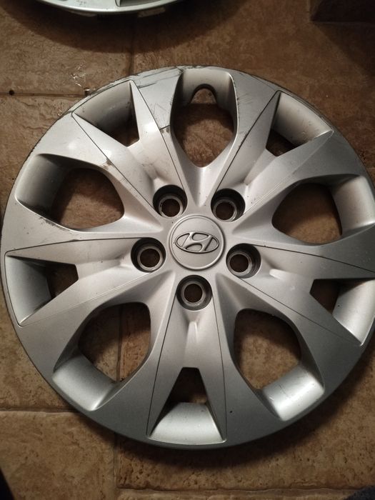 Kołpaki Hyundai oryginalne 16"