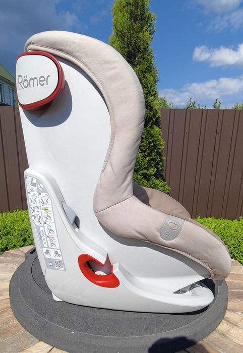 Дитяче крісло britax Romer KING9-18кг