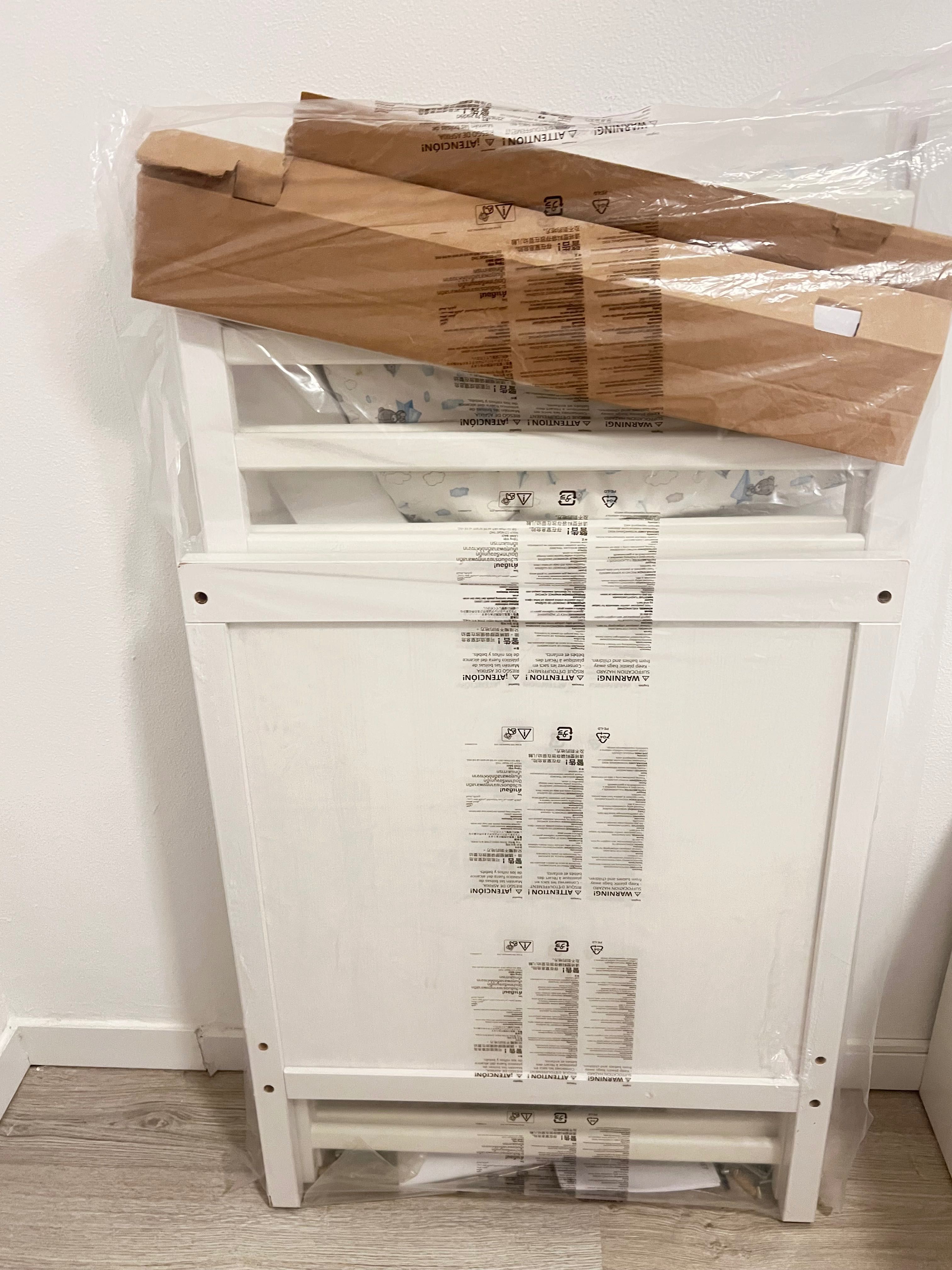 Berço bebe ikea com colchão 8 cm