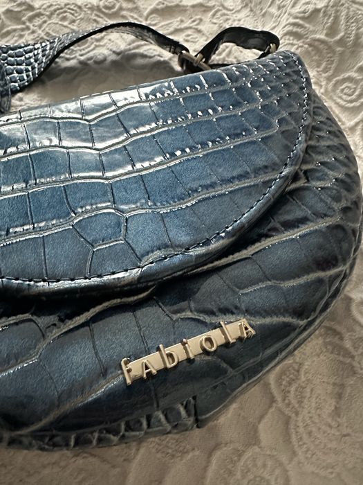 Fabiola nowa torebka nerka saszetka nienieska croco skóra skórzana