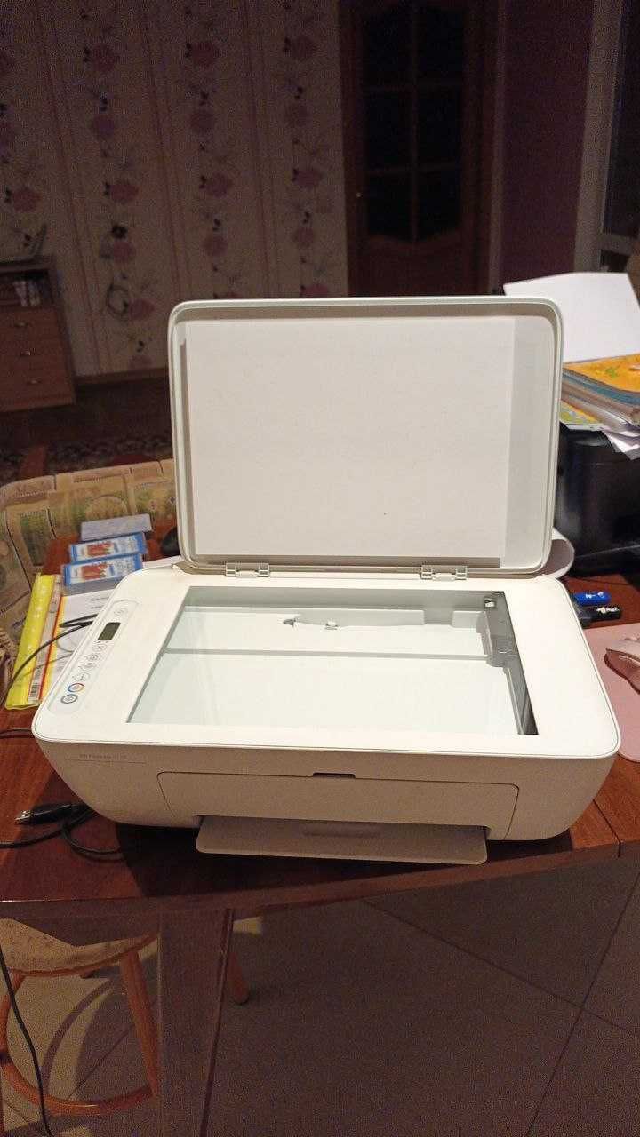БФП HP DeskJet 2710