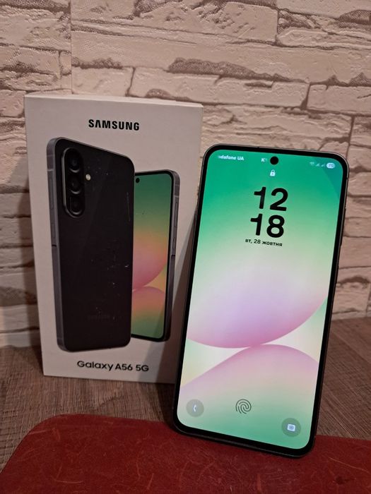 Самсунг А 56 8/128