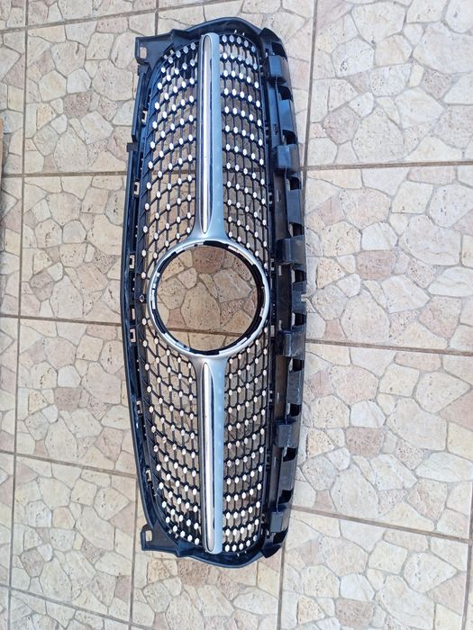 Grelha frontal Mercedes CLA  X117 ou W117 original