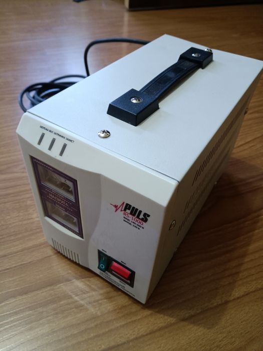 Стабілізатор Puls RS-1000