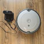 Robot sprzątający iRobot Roomba 694 czarny