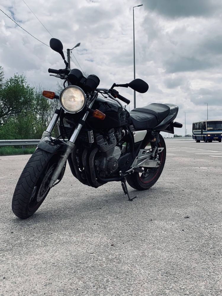 Yamaha XJR 400 двигун від 600