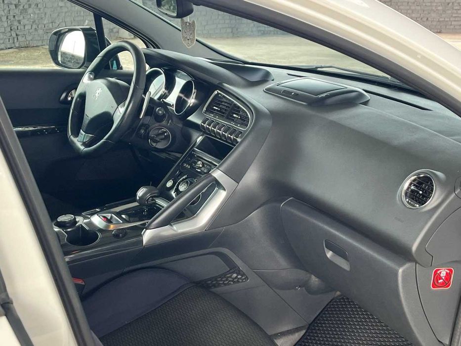 Продам  Peugeot 3008 2013. Можна в розстрочку, під викуп.