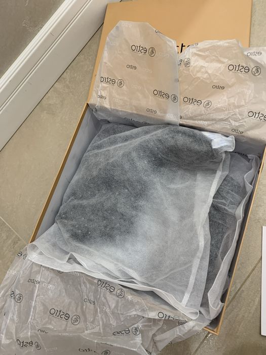 Казаки, ковбойки, черевики ESTRO