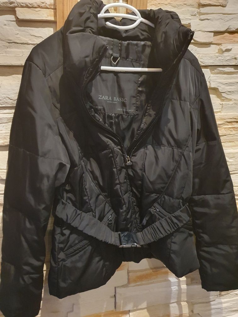 Czarna jesienno - zimowowa kurtka ZARA XL jak nowa