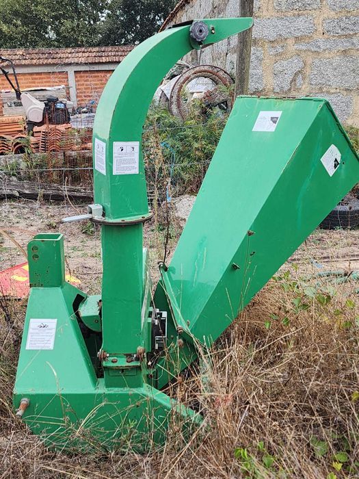 biotrituradora, destroçadora, estilhador p/Trator de 18HP/ 50HP ECO 16