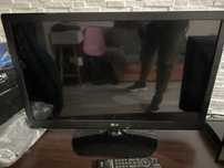 2 Telewizor y LG 32cale stan idealny w cenie1 Okazja!