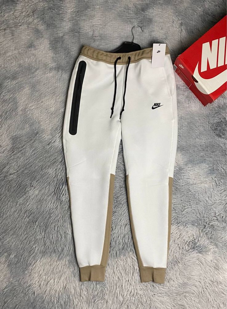 Костюм Nike Tech Fleece