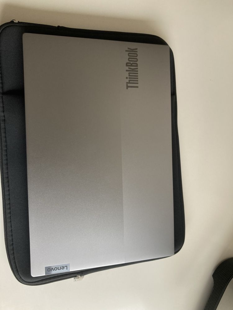 Pc portátil lenovo thinkbook Intel i7-1255U 1.7G